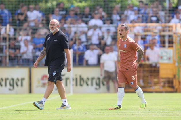 12.07.2026, xtgx, Fussball Testspiel, BSG Chemie Leipzig - 1. FC Magdeburg emspor, v.l. Baris Atik (Magdeburg, 23) verletzt, Verletzung, injury, injured (DFL DFB REGULATIONS PROHIBIT ANY USE OF PHOTOGRAPHS as IMAGE SEQUENCES and or QUASI-VIDEO) Leipzig *** July 12, 2026, xtgx, Soccer friendly match, BSG Chemie Leipzig vs. FC Magdeburg emspor, from left: Baris Atik (Magdeburg), 23 injured, injury, injured DFL DFB REGULATIONS PROHIBIT ANY USE OF PHOTOGRAPHS as IMAGE SEQUENCES and or QUASI-VIDEO Leipzig