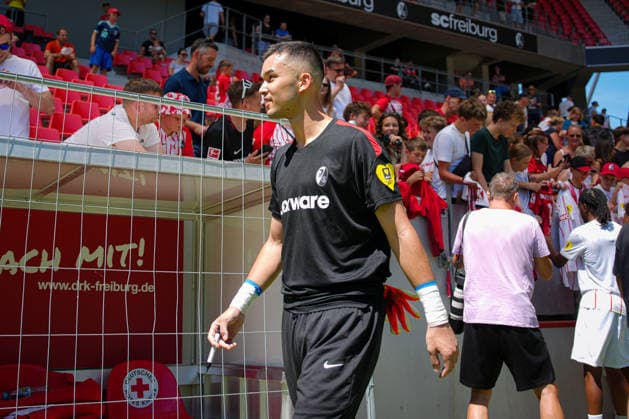 Fussball, Bundesliga, Herren, Training SC Freiburg - Europa-Park-Stadion, Europa Park Stadion,: Mio Backhaus, Freiburg Europa Park Stadion Baden-Württemberg Deutschland *** Soccer, Bundesliga, Men s, SC Freiburg Training at Europa Park Stadium, Sports, Europa Park Stadium, Mio Backhaus, Freiburg Europa Park Stadium, Baden-Württemberg, Germany Copyright: xFINLEYxMÖRCHx