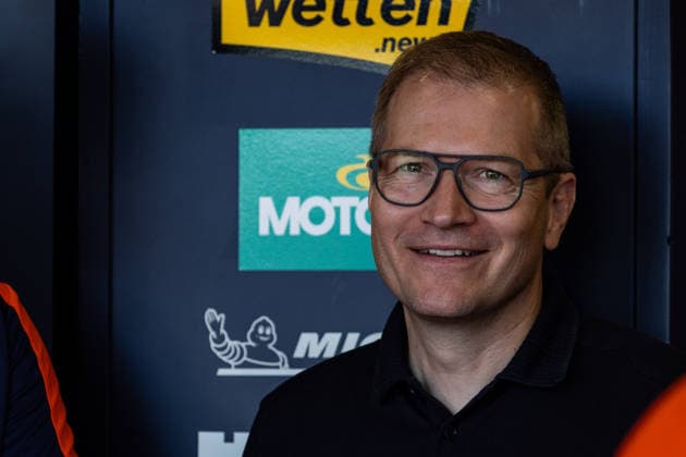 GER, Großer Preis von Deutschland, MotoGP. 11. Lauf, FIM Motorrad-Weltmeisterschaft. 12.07.2026, Sachsenring, Hohenstein-Ernstthal, GER, Großer Preis von Deutschland, MotoGP. 11. Lauf, FIM Motorrad-Weltmeisterschaft. Andreas Seidel, Ehemaliger Formel-1-Teamchef bei McLaren und Sauber Â Foto: Alexander Trienitz Hohenstein-Ernstthal Sachsenring Sachsen Deutschland *** GER, German Grand Prix, MotoGP Round 11, FIM Motorcycle World Championship, July 12, 2026, Sachsenring, Hohenstein Ernstthal, GER, German Grand Prix, MotoGP Round 11, FIM Motorcycle World Championship Andreas Seidel, former Formula 1 team principal at McLaren and Sauber. Photo by Alexander Trienitz, Hohenstein Ernstthal, Sachsenring, Saxony, Germany
