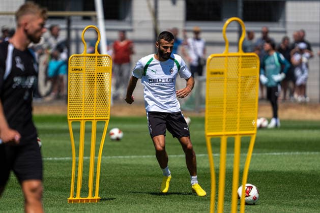 Franck Honorat (Borussia Moenchengladbach, 09) Trainingsauftakt VfL Borussia Moenchengladbach, Fussball, 1. Bundesliga, Saison 2026 2027, 12.07.2026 DFL REGULATIONS PROHIBIT ANY USE OF PHOTOGRAPHS AS IMAGE SEQUENCES AND OR QUASI-VIDEO Trainingsauftakt VfL Borussia Moenchengladbach, Fussball, 1. Bundesliga, Saison 2026 2027, 12.07.2026 Moenchengladbach *** Franck Honorat, Borussia Mönchengladbach, 09: Start of Training for VfL Borussia Mönchengladbach, Soccer, Bundesliga 1, 2026–2027 Season, July 12, 2026 DFL regulations prohibit any use of photographs as image sequences and or quasi-video Start of training for VfL Borussia Mönchengladbach, soccer, Bundesliga 1, 2026–2027 Season, July 12, 2026, Mönchengladbach Copyright: xEibner-Pressefoto J.xDerondeaux EP_JDU