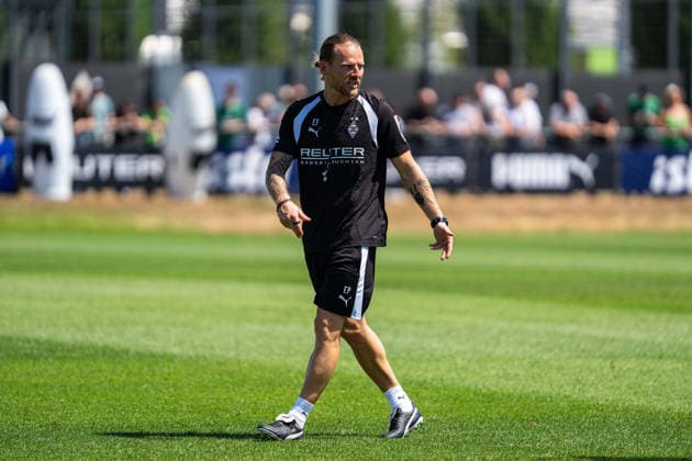 Eugen Polanski (Chef-Trainer, Borussia Moenchengladbach) Trainingsauftakt VfL Borussia Moenchengladbach, Fussball, 1. Bundesliga, Saison 2026 2027, 12.07.2026 DFL REGULATIONS PROHIBIT ANY USE OF PHOTOGRAPHS AS IMAGE SEQUENCES AND OR QUASI-VIDEO Trainingsauftakt VfL Borussia Moenchengladbach, Fussball, 1. Bundesliga, Saison 2026 2027, 12.07.2026 Moenchengladbach *** Eugen Polanski, Head Coach, Borussia Mönchengladbach; Start of Training for VfL Borussia Mönchengladbach; Soccer; Bundesliga 1; 2026–2027 Season; July 12, 2026 DFL regulations prohibit any use of photographs as image sequences and or quasi-video Start of training for VfL Borussia Mönchengladbach, soccer, Bundesliga 1, 2026–2027 Season, July 12, 2026, Mönchengladbach Copyright: xEibner-Pressefoto J.xDerondeaux EP_JDU