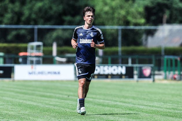 Fussball, 3.Liga Saison 2026 2027 Testspiel TOP Oss - MSV Duisburg 12.07.2026, De Kerkebos Simon Symalla (MSV Duisburg, 23) Swolgen De Kerkebos Niederlande *** Sports, Soccer, 3rd Division, 2026–2027 Season, Friendly Match: TOP Oss vs. MSV Duisburg, July 12, 2026, De Kerkebos, Simon Symalla (MSV Duisburg), 23 Swolgen, De Kerkebos, Netherlands
