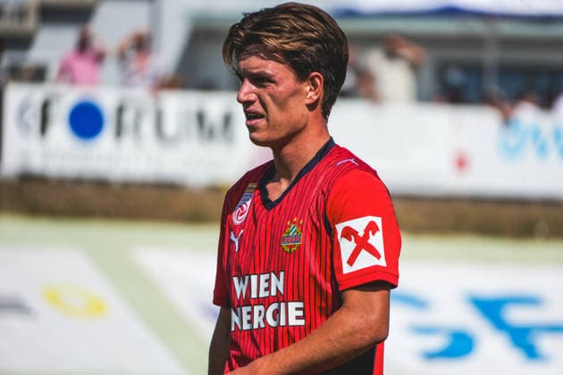 Testspiel - FC Hertha Wels vs. SK Rapid Wien - eww Stadion (Wels, Österreich): Nicolas Bajlic (SK Rapid Wien) *** Friendly Match: FC Hertha Wels vs. SK Rapid Vienna at Wels Stadium, Austria; Nicolas Bajlic, SK Rapid Vienna Copyright: xLukasxBierederx
