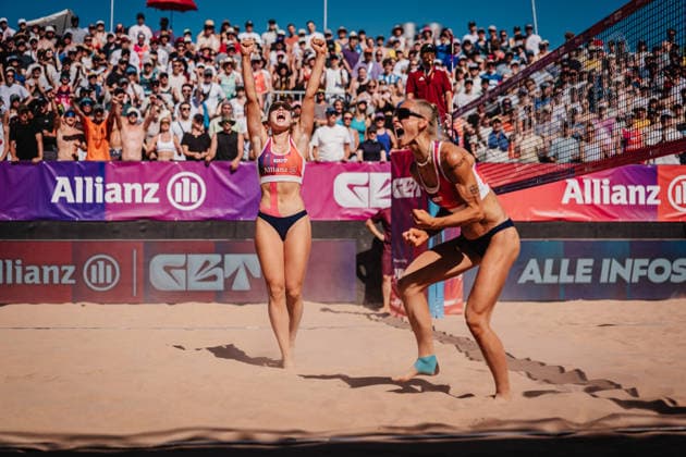 Beachvolleyball Frauen Allianz German Beach Tour 2026 Tourstop München 12.07.2026 v.l. Elea Beutel und Paula Schürholz gewinnen das Turnier in München und jubeln München Zentraler Hochschulsport: Beach- Bayern Deutschland *** Women s Beach Volleyball: Allianz German Beach Tour 2026, Munich Stop, July 12, 2026—Elea Beutel and Paula Schürholz win the tournament in Munich and celebrate. Munich, Central University Sports, Beach, Bavaria, Germany