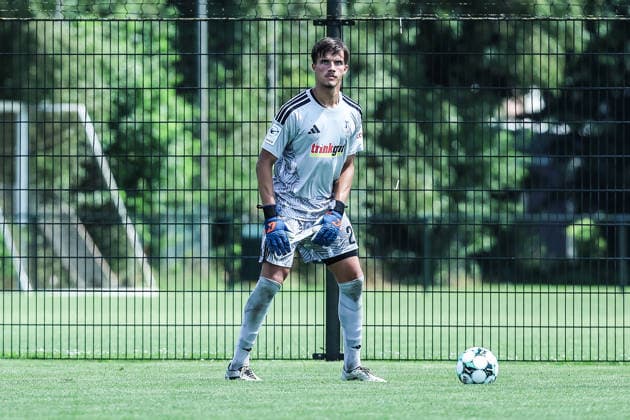 Fussball, 3.Liga Saison 2026 2027 Testspiel TOP Oss - MSV Duisburg 12.07.2026, De Kerkebos Laurenz Jennissen (MSV Duisburg, 21) Swolgen De Kerkebos Niederlande *** Sports, Soccer, 3rd Division, 2026–2027 Season, Friendly Match: TOP Oss vs. MSV Duisburg, July 12, 2026, De Kerkebos, Laurenz Jennissen, MSV Duisburg, 21 Swolgen, De Kerkebos, Netherlands