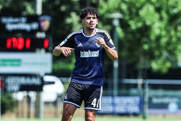 Fussball, 3.Liga Saison 2026 2027 Testspiel TOP Oss - MSV Duisburg 12.07.2026, De Kerkebos Celal Aydogan (MSV Duisburg, 41) Swolgen De Kerkebos Niederlande *** Sports, Soccer, 3rd Division, 2026–2027 Season, Friendly Match: TOP Oss vs. MSV Duisburg, July 12, 2026, De Kerkebos, Celal Aydogan, MSV Duisburg, 41 Swolgen, De Kerkebos, Netherlands