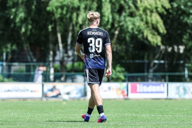 Fussball, 3.Liga Saison 2026 2027 Testspiel TOP Oss - MSV Duisburg 12.07.2026, De Kerkebos Peter Remmert (MSV Duisburg, 39) Swolgen De Kerkebos Niederlande *** Sports, Soccer, 3rd Division, 2026–2027 Season, Friendly Match: TOP Oss vs. MSV Duisburg, July 12, 2026, De Kerkebos, Peter Remmert, MSV Duisburg, 39, Swolgen, De Kerkebos, Netherlands