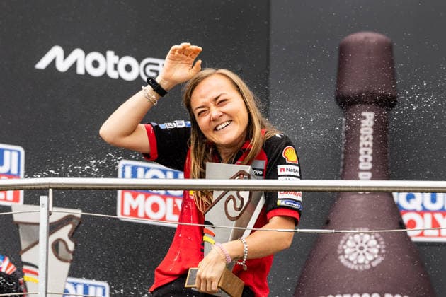 GER, Großer Preis von Deutschland, MotoGP. 11. Lauf, FIM Motorrad-Weltmeisterschaft. 12.07.2026, Sachsenring, Hohenstein-Ernstthal, GER, Großer Preis von Deutschland, MotoGP. 11. Lauf, FIM Motorrad-Weltmeisterschaft. Ducati Teammitglied auf dem Podium Â Foto: Alexander Trienitz Hohenstein-Ernstthal Sachsenring Sachsen Deutschland *** GER, German Grand Prix, MotoGP Round 11, FIM Motorcycle World Championship, July 12, 2026, Sachsenring, Hohenstein Ernstthal, GER, German Grand Prix, MotoGP Round 11, FIM Motorcycle World Championship Ducati team member on the podium. Photo by Alexander Trienitz, Hohenstein Ernstthal, Sachsenring, Saxony, Germany