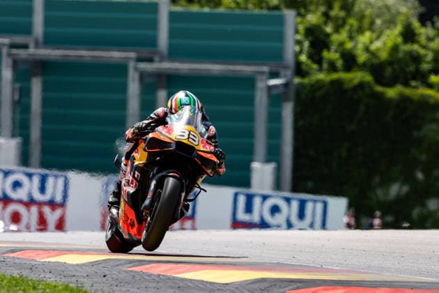 GER, Großer Preis von Deutschland, MotoGP. 11. Lauf, FIM Motorrad-Weltmeisterschaft. 12.07.2026, Sachsenring, Hohenstein-Ernstthal, GER, Großer Preis von Deutschland, MotoGP. 11. Lauf, FIM Motorrad-Weltmeisterschaft. 33, Brad Binder, Red Bull KTM Factory Racing Â Foto: Alexander Trienitz Hohenstein-Ernstthal Sachsenring Sachsen Deutschland *** GER, German Grand Prix, MotoGP Round 11, FIM Motorcycle World Championship, July 12, 2026, Sachsenring, Hohenstein Ernstthal, GER, German Grand Prix, MotoGP Round 11, FIM Motorcycle World Championship 33, Brad Binder, Red Bull KTM Factory Racing. Photo by Alexander Trienitz, Hohenstein Ernstthal, Sachsenring, Saxony, Germany