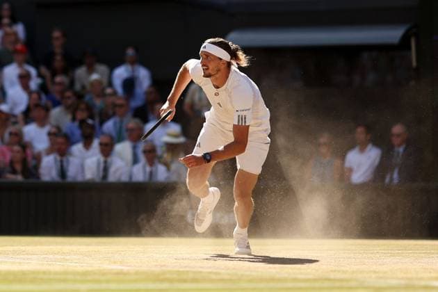 Alexander Zverev during the Men s Singles final Wimbledon Tennis Championships, Day 14, The All England Lawn Tennis and Croquet Club, London, UK - 12 Jul 2026London The All England Lawn Tennis and United Kingdom  Copyright: xEllaxLing Shutterstockx 16981034ae