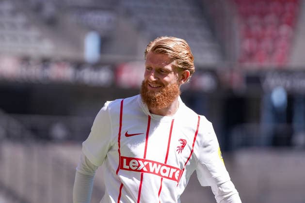 Jan-Niklas Beste (SC Freiburg, 19) , Deutschland, Fussball, 1. Bundesliga, 2026 2027, SC Freiburg, Öffentliches Training, 12.07.2026, Europa-Park Stadion, Freiburg Freiburg Europa-Park Stadion Baden-Württemberg Deutschland *** Jan Niklas Beste, SC Freiburg, 19, Germany, soccer, Bundesliga 1, 2026–2027, SC Freiburg, public training session, July 12, 2026, Europa-Park Stadium, Freiburg, Freiburg, Europa-Park Stadium, Baden-Württemberg, Germany Copyright: xArnexAmbergx
