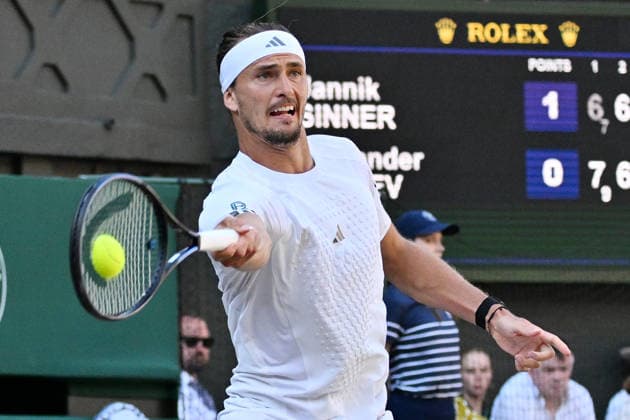 Wimbledon Tennis Championships 2026 - Day 14 LONDON, UNITED KINGDOM - July 12: Alexander Zverev of Germany plays in the Mens singles finals match against Jannik Sinner of Italy during day 14 of The Wimbledon Tennis Championships at All England Lawn Tennis and Croquet Club on July 12, 2026 in London, United Kingdom. Ray Tang Anadolu London United Kingdom. Editorial use only. Please get in touch for any other usage.  Copyright: x2026xAnadoluxRayxTangx