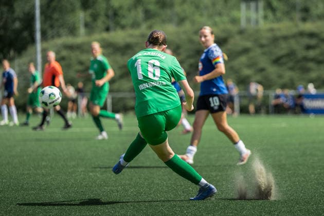 Fußball I Frauen I Freundschaftsspiel I DJK Arminia Ibbenbüren - DSC Arminia Bielefeld I 12.07.2026 Frieda Stockmann (16, DJK Arminia Ibbenbüren) Ibbenbüren Sportzentrum Schierloh NRW Deutschland *** Soccer I Women I Friendly Match I DJK Arminia Ibbenbüren vs. DSC Arminia Bielefeld I July 12, 2026 Frieda Stockmann, age 16, DJK Arminia Ibbenbüren Ibbenbüren Sports Center Schierloh, North Rhine-Westphalia, Germany Copyright: xLobeca CedricxSiefkerx