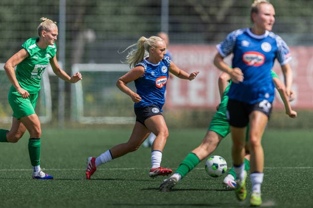 Fußball I Frauen I Freundschaftsspiel I DJK Arminia Ibbenbüren - DSC Arminia Bielefeld I 12.07.2026 Celine Preuß (4, DSC Arminia Bielefeld) Ibbenbüren Sportzentrum Schierloh NRW Deutschland *** Soccer I Women s I Friendly Match I DJK Arminia Ibbenbüren vs. DSC Arminia Bielefeld I July 12, 2026 Celine Preuß 4, DSC Arminia Bielefeld, Ibbenbüren, Schierloh Sports Center, North Rhine-Westphalia, Germany Copyright: xLobeca CedricxSiefkerx
