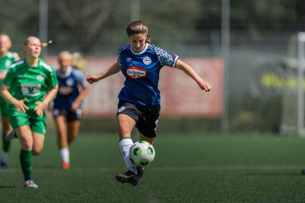 Fußball I Frauen I Freundschaftsspiel I DJK Arminia Ibbenbüren - DSC Arminia Bielefeld I 12.07.2026 Anna Pauline Czekalla (26, DSC Arminia Bielefeld) Ibbenbüren Sportzentrum Schierloh NRW Deutschland *** Soccer I Women s I Friendly Match I DJK Arminia Ibbenbüren vs. DSC Arminia Bielefeld I July 12, 2026 Anna Pauline Czekalla 26, DSC Arminia Bielefeld Ibbenbüren Schierloh Sports Center, North Rhine-Westphalia, Germany Copyright: xLobeca CedricxSiefkerx