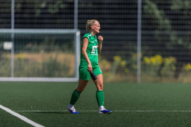 Fußball I Frauen I Freundschaftsspiel I DJK Arminia Ibbenbüren - DSC Arminia Bielefeld I 12.07.2026 Sophia Steinemann (19, DJK Arminia Ibbenbüren) Ibbenbüren Sportzentrum Schierloh NRW Deutschland *** Soccer I Women I Friendly Match I DJK Arminia Ibbenbüren vs. DSC Arminia Bielefeld I July 12, 2026 Sophia Steinemann, 19, DJK Arminia Ibbenbüren Ibbenbüren Schierloh Sports Center, North Rhine-Westphalia, Germany Copyright: xLobeca CedricxSiefkerx