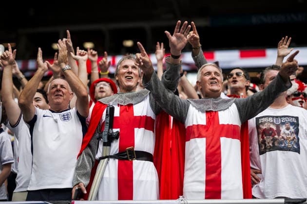 Norway v England - FIFA World Cup, WM, Weltmeisterschaft, Fussball 2026 Fans of England show their support prior to the FIFA World Cup 2026 quarter final football match between Norway and England. England won 2-1 over Norway after extra time. Miami Gardens United States Copyright: xNicolòxCampox