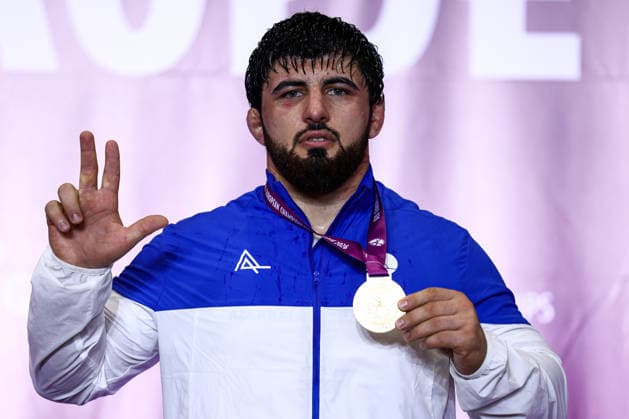 U20 European Championships Podium 125kg FS - Gold: Yusif Dursunov (AZE) *** U20 European Championships Podium: 125 kg Freestyle Gold – Yusif Dursunov (AZE) Copyright: xJakexKirkmanx xUnitedxWorldxWrestlingx Jake Kirkman United World Wrestling