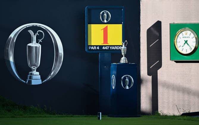 The Claret Jug on the 1st Tee, as the Last Chance Qualifier for The Open starts 154th Open Golf Championships, Royal Birkdale, Southport, UK - 13 Jul 2026Southport Royal Birkdale United Kingdom  Copyright: xGreigxCowie Shutterstockx 16988288c
