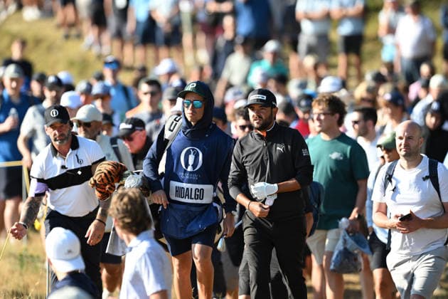 Last Chance Qualifier , Angel Hidalgo (Spa) on the 1st fairway. From the walkway with the crowds behind. 154th Open Golf Championships, Royal Birkdale, Southport, UK - 13 Jul 2026Southport Royal Birkdale United Kingdom  Copyright: xGreigxCowie Shutterstockx 16988288q