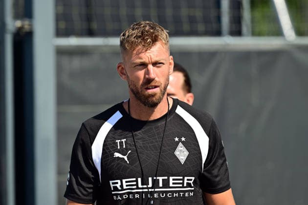 13.07.2026; Moenchengladbach; Fussball, Herren, Saison 2026 2027, Training Borussia Moenchengladbach Tobias Trulsen (Co-Trainer Gladbach) DFL regulations prohibit any use of photographs as image sequences and or quasi-video. ista-Borussia-Park NRW Deutschland *** July 13, 2026, Mönchengladbach, Soccer, Men s, 2026–2027 Season, Borussia Mönchengladbach Training, Tobias Trulsen, Assistant Coach, Gladbach. DFL regulations prohibit any use of photographs as image sequences and or quasi-video footage at Borussia Park, North Rhine-Westphalia, Germany