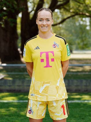 Lisa Schmitz; 1.FC Köln; 1.BL Frauen, Porträttermin 2026 2027, Lisa Schmitz; 1.FC Köln; 1.BL Women, portrait appointment 2026 2027, Cologne Geissbockheim NRW Germany