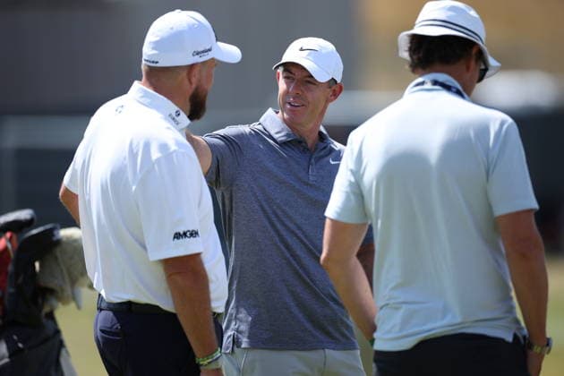 154th Open Golf Championships - Practice Day Rory McIlroy of Northern Ireland (C) and Shane Lowry of Ireland (L) on the driving range during practice day at the British Open Golf Championships at Royal Birkdale in Southport, Britain, 13 July 2026. SOUTHPORT UNITED KINGDOM  Copyright: xADAMxVAUGHANx