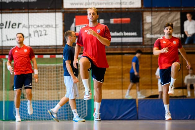 Bietigheim: HBL - 26 27 - SG BBM Bietigheim - Trainingsauftakt Mathias Larson (Bietigheim) Bietigheim-Bissingen Halle am Viadukt Baden-Württemberg Deutschland *** Bietigheim HBL 26 27 SG BBM Bietigheim Start of Training Mathias Larson Bietigheim Bietigheim Bissingen Halle am Viadukt Baden-Württemberg Germany