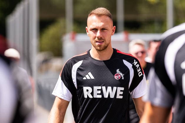 COLOGNE, GERMANY - JULY 13: Marvin Schwaebe (Schwäbe, Schwabe, 1. FC Koeln, 1) during the first training session of season 2026 27 at Geissbockheim on July 13, 2026 in Cologne, Germany. North Rhine Westphalia Germany Copyright: xSteffiexWunderlx