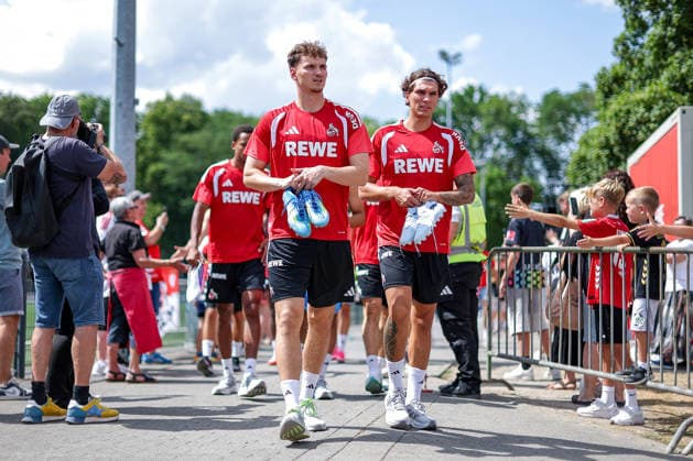 13.07.2026, Fußball, Trainingsauftakt 1.FC Köln, 1. Fußball Bundesliga, Geißbockheim, Saison 2026 2027: Julian Pauli (1FC Koeln) beim ersten Training der neuen Saison 26 27 DFB regulations prohibit any use of photographs as image sequences and or quasi-video. Nordrhein-Westfalen Deutschland *** July 13, 2026, Soccer, 1. FC Köln’s first training session, Bundesliga, Geißbockheim, 2026–2027 season, Julian Pauli, 1. FC Köln at the first training session of the new 2026–2027 season. DFB regulations prohibit any use of photographs as image sequences and or quasi-video. North Rhine-Westphalia, Germany