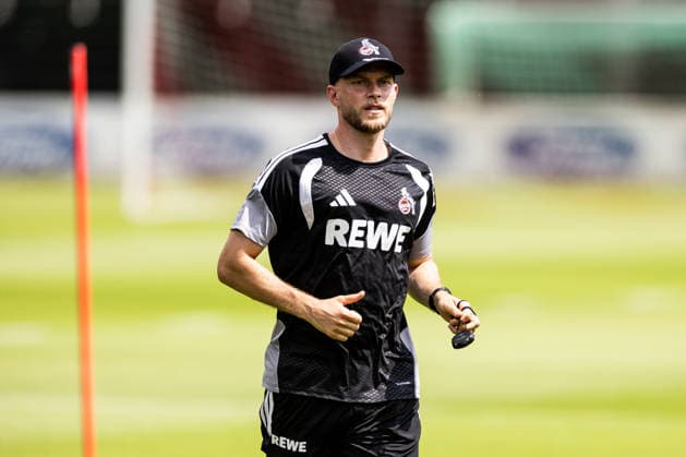 COLOGNE, GERMANY - JULY 13: Rene Wagner (Head Coach 1. FC Koeln) during the first training session of season 2026 27 at Geissbockheim on July 13, 2026 in Cologne, Germany. North Rhine Westphalia Germany Copyright: xSteffiexWunderlx