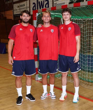 Bietigheim, Handball SG BBM Bietigheim Trainingsauftakt, Neuzugänge, v.l., Marcus Norrbrink, Mathias Larson, Jonas Josef *** Bietigheim, Handball SG BBM Bietigheim: Start of Training, New Signings, from left: Marcus Norrbrink, Mathias Larson, Jonas Josef