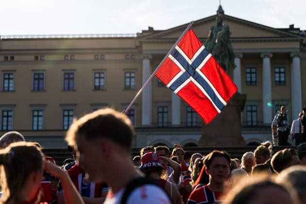 260713 Fans of Norway at a team reception during day 33 of the FIFA World Cup, WM, Weltmeisterschaft, Fussball 2026 on July 13, 2026 in Oslo. Photo: Marius Nordnes BILDBYRAN COP 185 VG0993 bbeng fotball football soccer fotboll fifa world cup vm fotball-vm vm 2026 norge norway team reception publik *** July 13, 2026: Fans of Norway at a team reception on day 33 of the 2026 FIFA World Cup, 2026 in Oslo. Photo by Marius Nordnes. BILDBYRAN COP 185 VG0993 bbeng soccer football fotboll FIFA World Cup World Cup 2026 Norway team reception audience  Copyright: MARIUSxNORDNES BB260713BB253