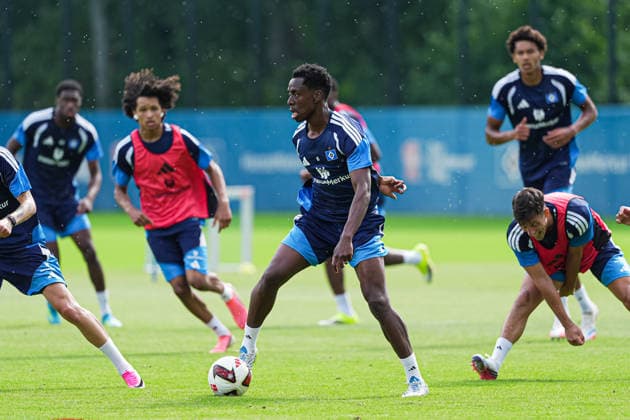 Albert Sambi Lokonga (Hamburger SV, 06) GER, Training Hamburger SV, Fussball, 1. Bundesliga, Saison 2026 2027, 13.07.2026 GER, Training Hamburger SV, Fussball, 1. Bundesliga, Saison 2026 2027, 13.07.2026 Hamburg *** Albert Sambi Lokonga, Hamburger SV, June, Germany, Hamburger SV practice, soccer, Bundesliga 1, 2026–2027 season, July 13, 2026, Germany, Hamburger SV training, soccer, Bundesliga 1, 2026–2027 season, July 13, 2026, Hamburg Copyright: xEibner-Pressefoto MarcelxvonxFehrnx EP_MFN