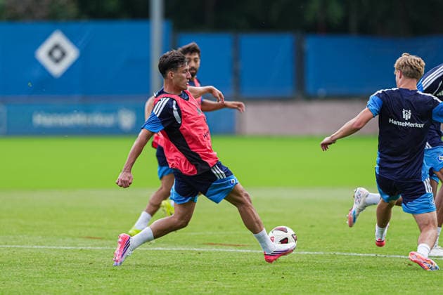 Nicolas Capaldo (Hamburger SV, 24) GER, Training Hamburger SV, Fussball, 1. Bundesliga, Saison 2026 2027, 13.07.2026 GER, Training Hamburger SV, Fussball, 1. Bundesliga, Saison 2026 2027, 13.07.2026 Hamburg *** Nicolas Capaldo, Hamburger SV, 24 (GER), Hamburger SV training, soccer, Bundesliga 1, 2026–2027 season, July 13, 2026 (GER), Hamburger SV training, soccer, Bundesliga 1, 2026–2027 season, July 13, 2026, Hamburg Copyright: xEibner-Pressefoto MarcelxvonxFehrnx EP_MFN