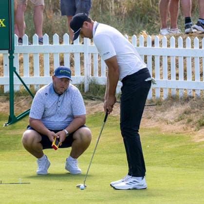 260713 Birkdale, Southport, England The Open Championship at Royal Birkdale Golf Club Ludvig Aberg, Sverige, tränar putting med Stephen Sweeney under mandagens träningsdag inför British Open pa Royal Birkdale, Southport, England, , 13 juli 2026. Foto Christer Höglund TT kod 1019 SPOUTHPORT Storbritannien x1019x *** July 13, 2026, Birkdale, Southport, England The Open Championship at Royal Birkdale Golf Club Ludvig Aberg of Sweden practices putting with Stephen Sweeney during Monday’s practice round ahead of the British Open at Royal Birkdale, Southport, England, July 13, 2026 Photo: Christer Höglund TT code 1019 SPOUTHPORT United Kingdom x1019x  Copyright: xChristerxHöglund TTx GOLF BRITISH OPEN