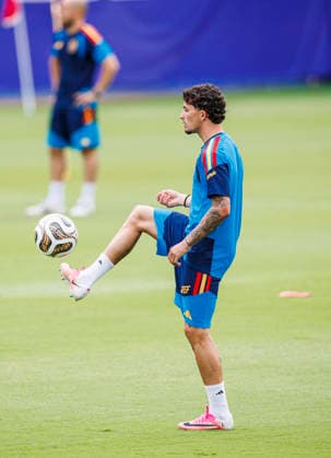 Spain national team, Nationalteam World Cup 13 07 2026 Yeremi Pino of Spain controls the ball during the Spanish national team s training session at Cotton Bowl in Dallas, United States of America on July 13, 2026. Photo (PGS Photo Agency) Dallas usa Copyright: xPGSxPhotoxAgencyx