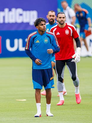 Spain national team, Nationalteam World Cup 13 07 2026 Lamine Yamal of Spain during the Spanish national team s training session at Cotton Bowl in Dallas, United States of America on July 13, 2026. Photo (PGS Photo Agency) Dallas usa Copyright: xPGSxPhotoxAgencyx