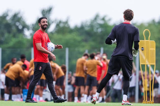 AC Milan 2026 27 - Training Session - 13 07 2026 Ruben Amorim Head Coach of AC Milan smiling during Training Session AC Milan 2026 27 at Milanello in Milan, Italy *** AC Milan 2026-27 Training Session, July 13, 2026: Ruben Amorim, head coach of AC Milan, smiling during the AC Milan 2026-27 training session at Milanello in Milan, Italy Copyright: xBEAUTIFULxSPORTS Carabellix