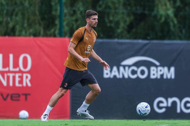 AC Milan 2026 27 - Training Session - 13 07 2026 Matteo Gabbia of AC Milan seen in action during Training Session AC Milan 2026 27 at Milanello in Milan, Italy *** AC Milan 2026-27 Training Session, July 13, 2026: Matteo Gabbia of AC Milan seen in action during the AC Milan 2026-27 training session at Milanello in Milan, Italy Copyright: xBEAUTIFULxSPORTS Carabellix
