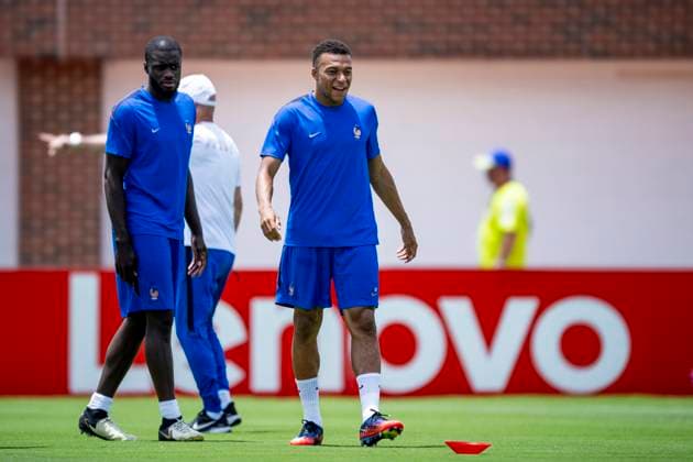 DALLAS - Kylian Mbappe of France during the 2026 World Cup, France training at Washburne Soccer and Track Stadium on July 13, 2026 in Dallas, United States. (Photo by Stefan Koops EYE4IMAGES DeFodi Images) - *** DALLAS Kylian Mbappé of France during the 2026 World Cup; France training at Washburne Soccer and Track Stadium on July 13, 2026, in Dallas, United States. Photo by Stefan Koops, EYE4IMAGES, DeFodi Images