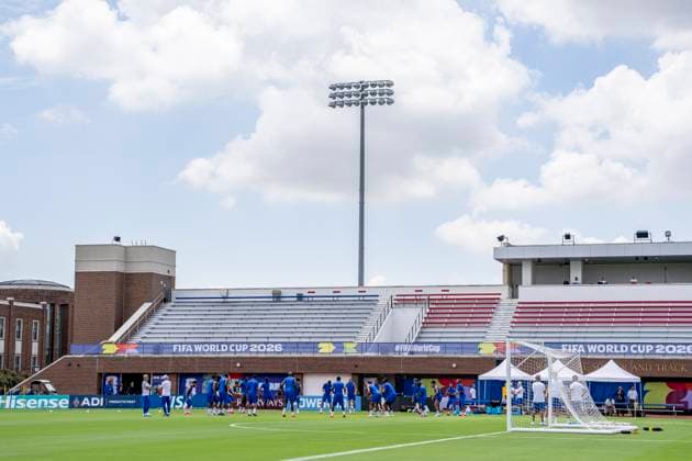 DALLAS - Overview during training at the 2026 World Cup, France training at Washburne Soccer and Track Stadium on July 13, 2026 in Dallas, United States. (Photo by Stefan Koops EYE4IMAGES DeFodi Images) - *** DALLAS: A view of the France national team during training for the 2026 World Cup at Washburne Soccer and Track Stadium on July 13, 2026, in Dallas, United States. Photo by Stefan Koops, EYE4IMAGES, DeFodi Images