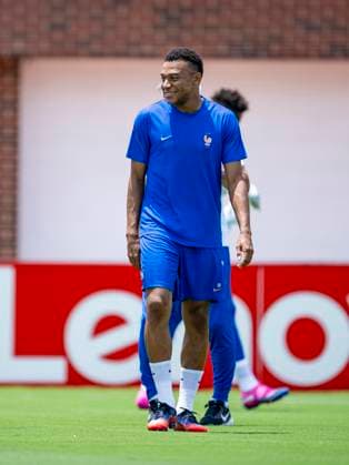 DALLAS - Kylian Mbappe of France during the 2026 World Cup, France training at Washburne Soccer and Track Stadium on July 13, 2026 in Dallas, United States. (Photo by Stefan Koops EYE4IMAGES DeFodi Images) - *** DALLAS Kylian Mbappé of France during the 2026 World Cup; France training at Washburne Soccer and Track Stadium on July 13, 2026, in Dallas, United States. Photo by Stefan Koops, EYE4IMAGES, DeFodi Images