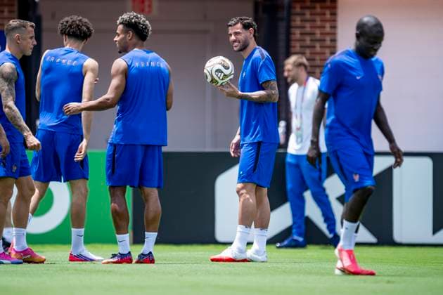 DALLAS - Theo Hernandez of France during the 2026 World Cup, France training at Washburne Soccer and Track Stadium on July 13, 2026, in Dallas, United States. (Photo by Stefan Koops EYE4IMAGES DeFodi Images) - *** DALLAS: Theo Hernandez of France during the 2026 World Cup; the French team training at Washburne Soccer and Track Stadium on July 13, 2026, in Dallas, United States. Photo by Stefan Koops, EYE4IMAGES, DeFodi Images