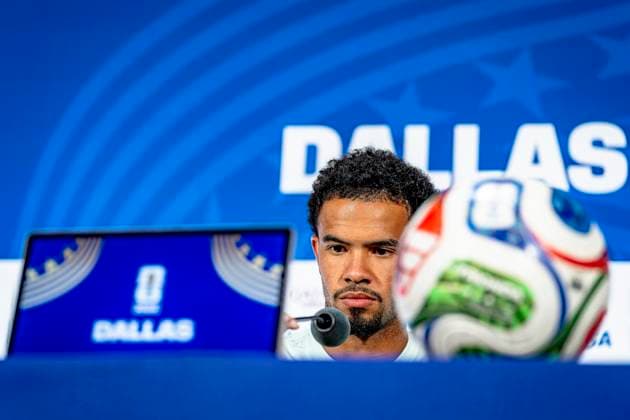 DALLAS - Warren Zaire-Emery of France during the 2026 World Cup, France MD-1 press conference, PK, Pressekonferenz at AT&T Stadium on July 13, 2026, in Dallas, United States. (Photo by Stefan Koops EYE4IMAGES DeFodi Images) - *** DALLAS Warren Zaire Emery of France during the 2026 World Cup, France Match Day 1 press conference at AT&T Stadium on July 13, 2026, in Dallas, United States. Photo by Stefan Koops, EYE4IMAGES, DeFodi Images