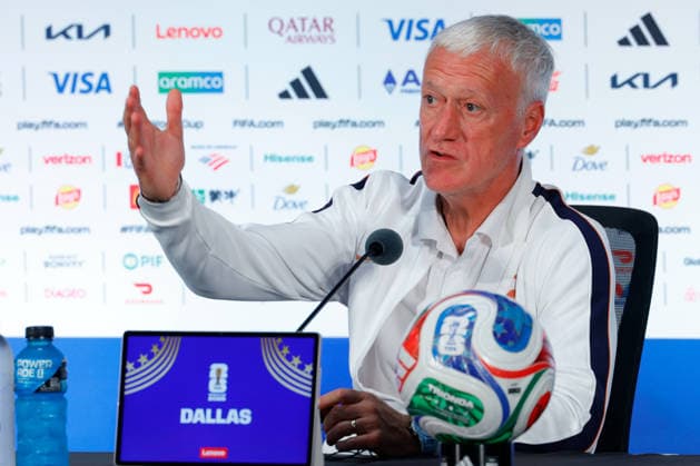 July 13, 2026, Arlington, Texas, USA: France manager DIDIER DESCHAMPS speaks to members of the media during a press conference, PK, Pressekonferenz at Dallas Stadium ahead of their semifinal match against France at the 2026 FIFA World Cup, WM, Weltmeisterschaft, Fussball Arlington USA - ZUMAa325 20260713_zsa_a325_005 Copyright: xDavidxBalleringxIix