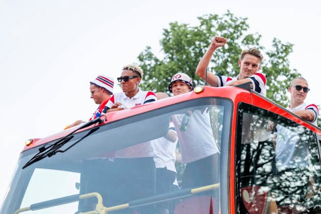 260713 orjan Nyland, Antonio Nusa, Andreas Schjelderup, Martin odegaard and Leo ostigard of Norway at a team reception during day 33 of the FIFA World Cup, WM, Weltmeisterschaft, Fussball 2026 on July 13, 2026 in Oslo. Photo: Jon Olav Nesvold BILDBYRAN COP 217 VG0993 football fifa world cup 2026 day 33 norway team reception bbeng *** July 13, 2026: Orjan Nyland, Antonio Nusa, Andreas Schjelderup, Martin Ødegaard, and Leo Ostigard of Norway at a team reception on Day 33 of the 2026 FIFA World Cup on July 13, 2026 in Oslo. Photo by Jon Olav Nesvold, BILDBYRAN COP 217 VG0993: soccer, FIFA World Cup 2026, Day 33, Norway, team reception, bbeng  Copyright: JONxOLAVxNESVOLD BB260713JE035