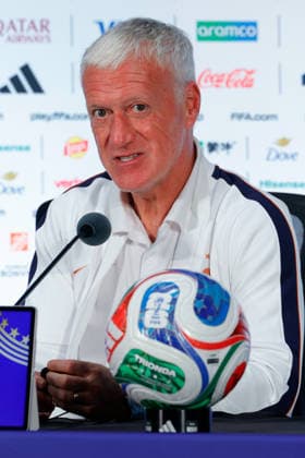 July 13, 2026, Arlington, Texas, USA: France manager DIDIER DESCHAMPS speaks to members of the media during a press conference, PK, Pressekonferenz at Dallas Stadium ahead of their semifinal match against France at the 2026 FIFA World Cup, WM, Weltmeisterschaft, Fussball Arlington USA - ZUMAa325 20260713_zsa_a325_010 Copyright: xDavidxBalleringxIix