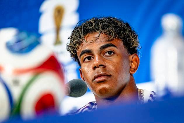 DALLAS - Lamine Yamal of Spain during the 2026 World Cup, Spain MD-1 press conference, PK, Pressekonferenz at AT&T Stadium on July 13, 2026 in Dallas, United States. (Photo by Stefan Koops EYE4IMAGES DeFodi Images) - *** DALLAS: Lamine Yamal of Spain during the 2026 World Cup, Spain Matchday 1 press conference at AT&T Stadium on July 13, 2026, in Dallas, United States. Photo by Stefan Koops, EYE4IMAGES, DeFodi Images