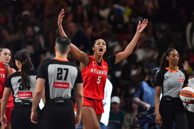 COLLEGE PARK, GA - JULY 13: Atlanta forward Angel Reese (5) reacts during the WNBA, Basketball Damen, USA game between the Los Angeles Sparks and the Atlanta Dream on July 13th, 2026 at Gateway Center Arena in College Park, GA. (Photo by Rich von Biberstein Icon Sportswire) WNBA: JUL 13 Los Angeles Sparks at Atlanta Dream EDITORIAL USE ONLY Icon260713008
